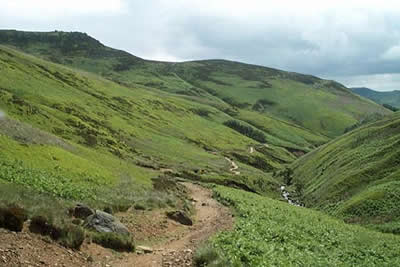 Looking down Grindsbrook Clough to Edale