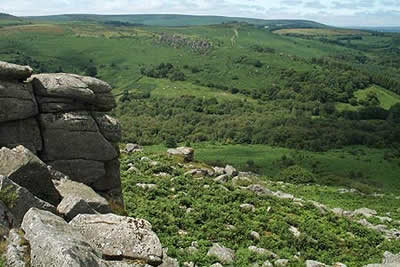 Holwell Tor is a perfect place to view north Hound Tor