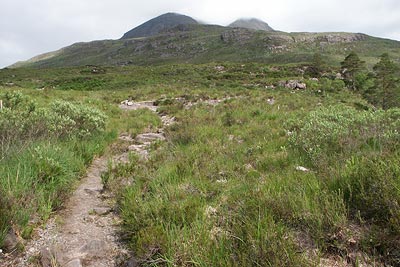 The footpath leading to Coir nan Laogh