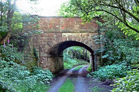 Former Great Northern Railway bridge