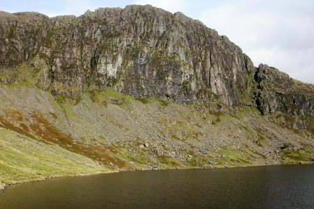 Pavey Ark from the path going up Harrison Stickle