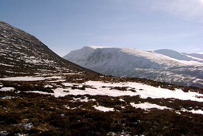 Lairig Ghru seen from the path to Chalamain Gap