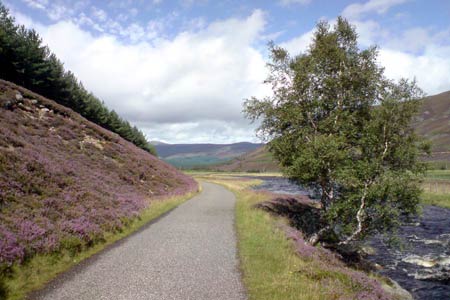 The road next to Clunie Water