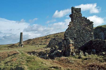 The mine ruins and daymarker near Carmel Head
