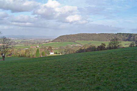 Looking North East on the descent to Abberley village
