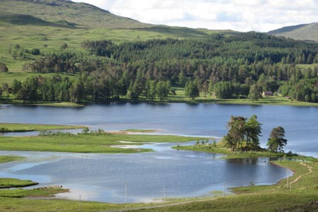 WHW - Loch Tulla on approach to Inveroran
