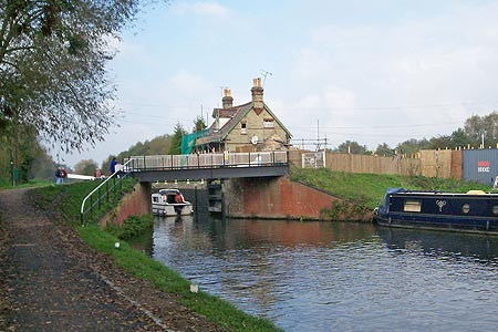 Photo from the walk - Ware to Enfield Lock - Lea Valley - 