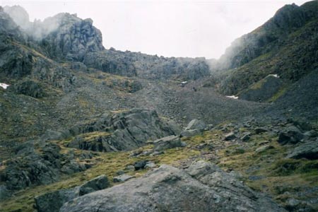 Steep approach towards Mickledore between the two Scafells