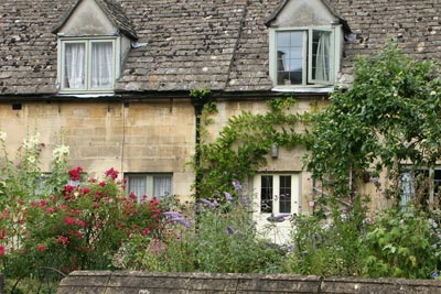 Cottages in Winchcombe built from mellow Cotswold stone